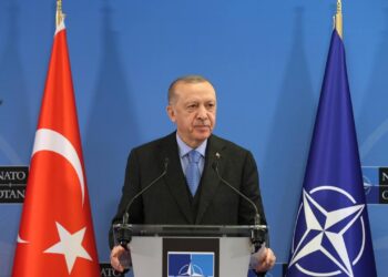 Turkey’s balancing act between East and West