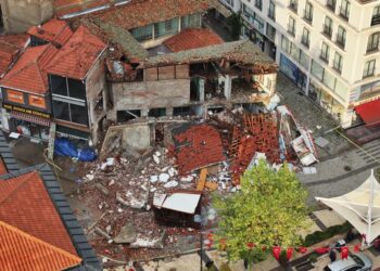 Strong quake hits Türkiye’s Balikesir Province