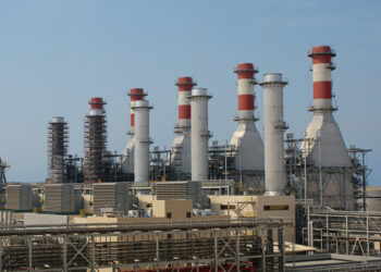 Iran retaliation hits Gulf energy sites after gasfield strike