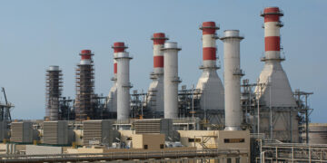 Iran retaliation hits Gulf energy sites after gasfield strike