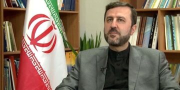 Iran drafts Hormuz shipping plan with Oman for postwar period