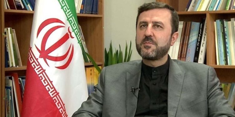 Iran drafts Hormuz shipping plan with Oman for postwar period