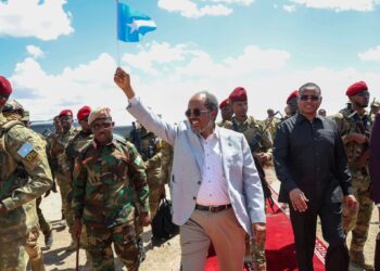 Hassan Sheikh arrives in Baidoa with senior delegation