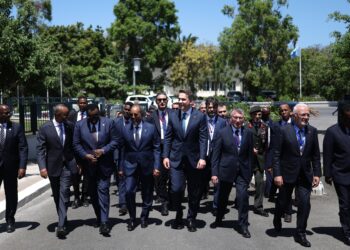 Somalia offshore drilling begins with Turkish vessel