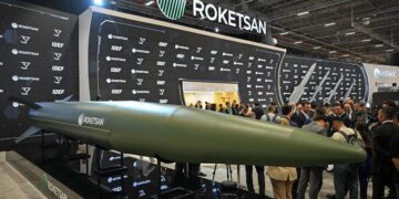 Roketsan opens new plants in Türkiye defense push